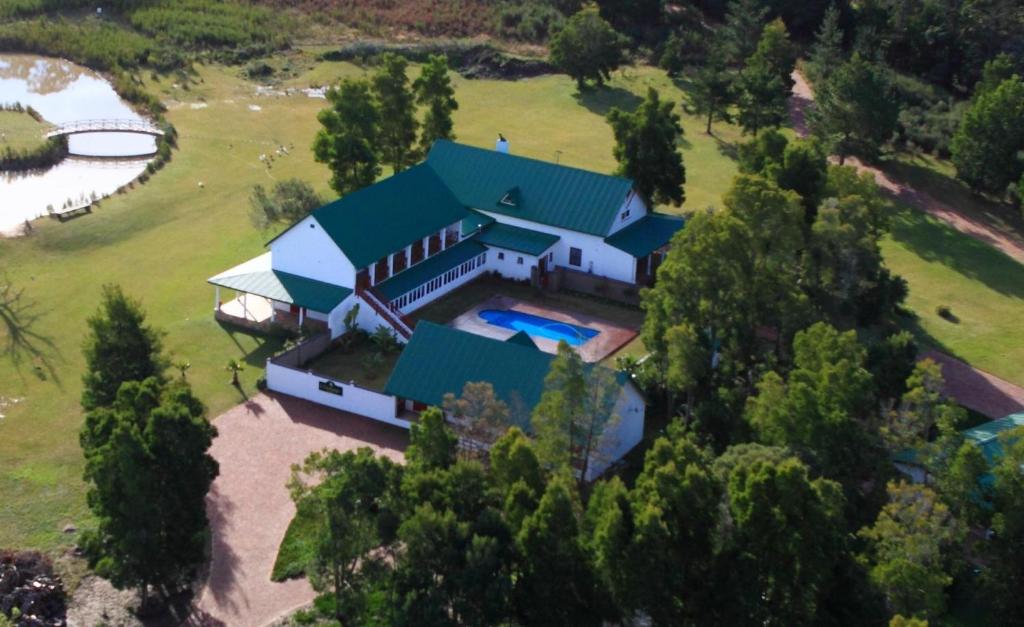 L'Heritage Retreat