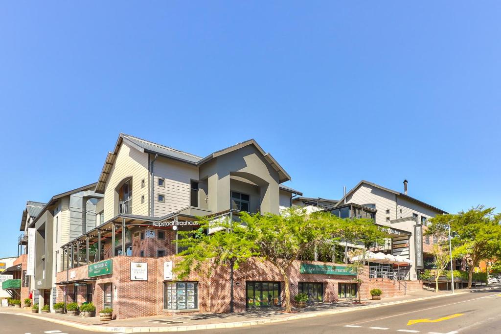 Heritage Square Apartments