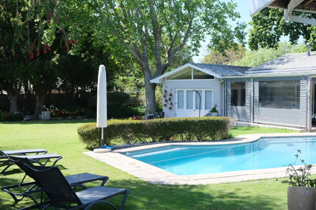 High Hedges Guest Suites Constantia