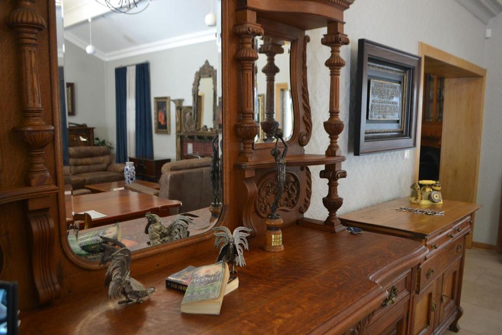 Hobbit Boutique Hotel