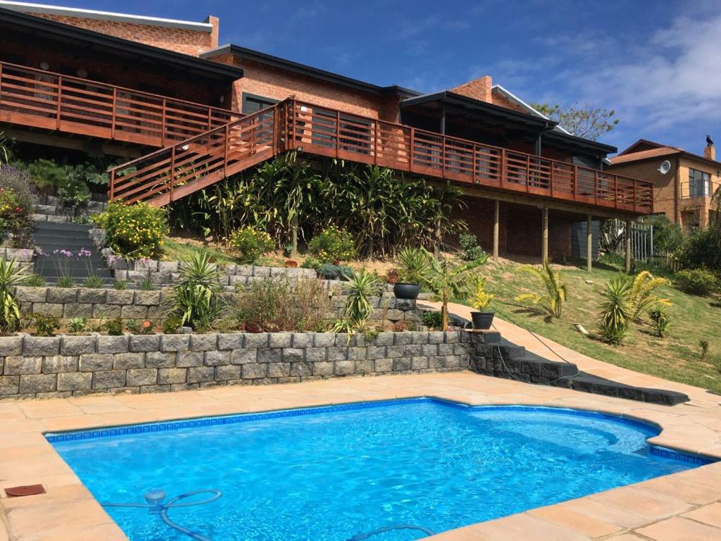 Two bedroom house with pool