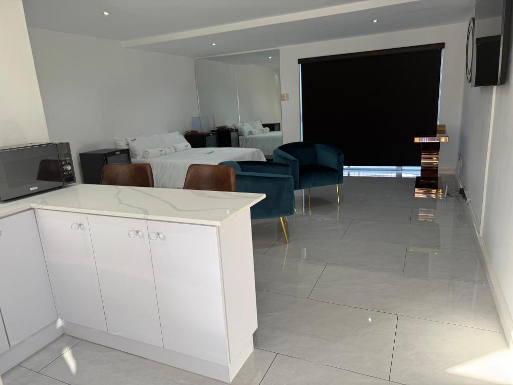 Humewood Gardens Private Suite