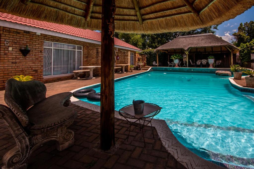 Invite Guest House - Self Catering Accommodation in Vanderbijlpark
