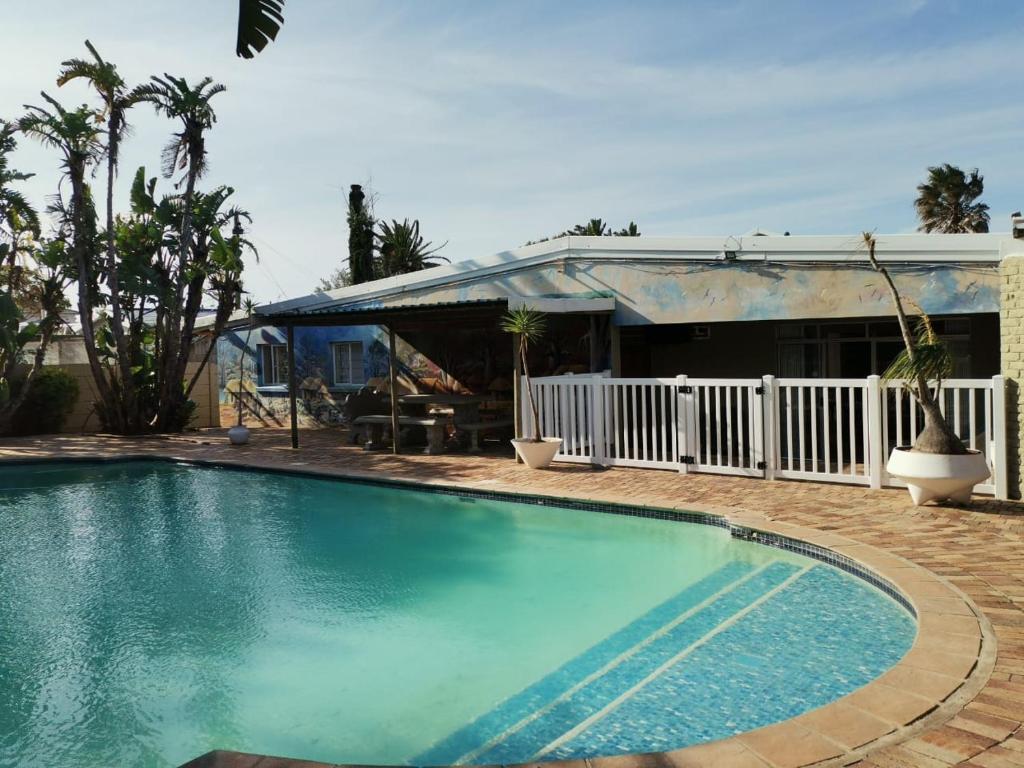 The Russel Guest House