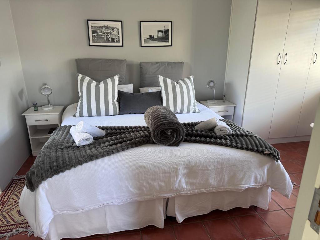Jasmine Cottage - Cool cottage, hot location