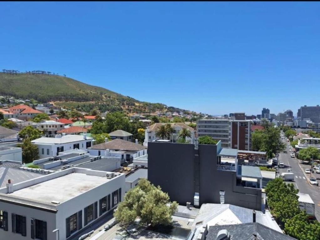 Kloof street Apartment Central City with Parking