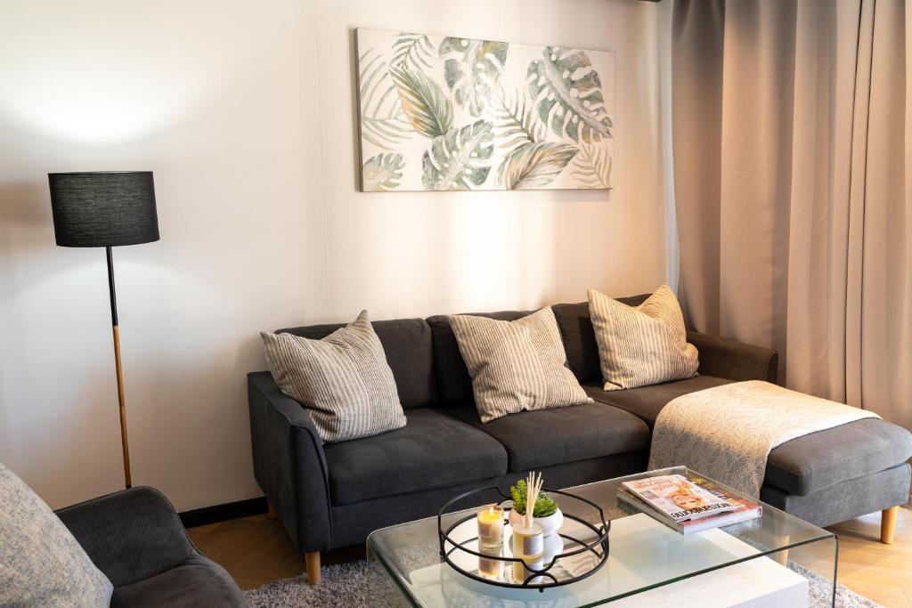 KML Nine Palms luxury 101