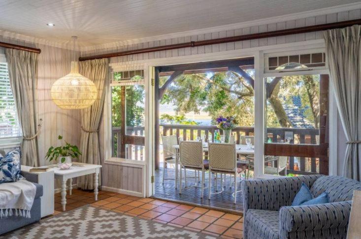 Knysna Lagoon - Lakeview Haven Chalet