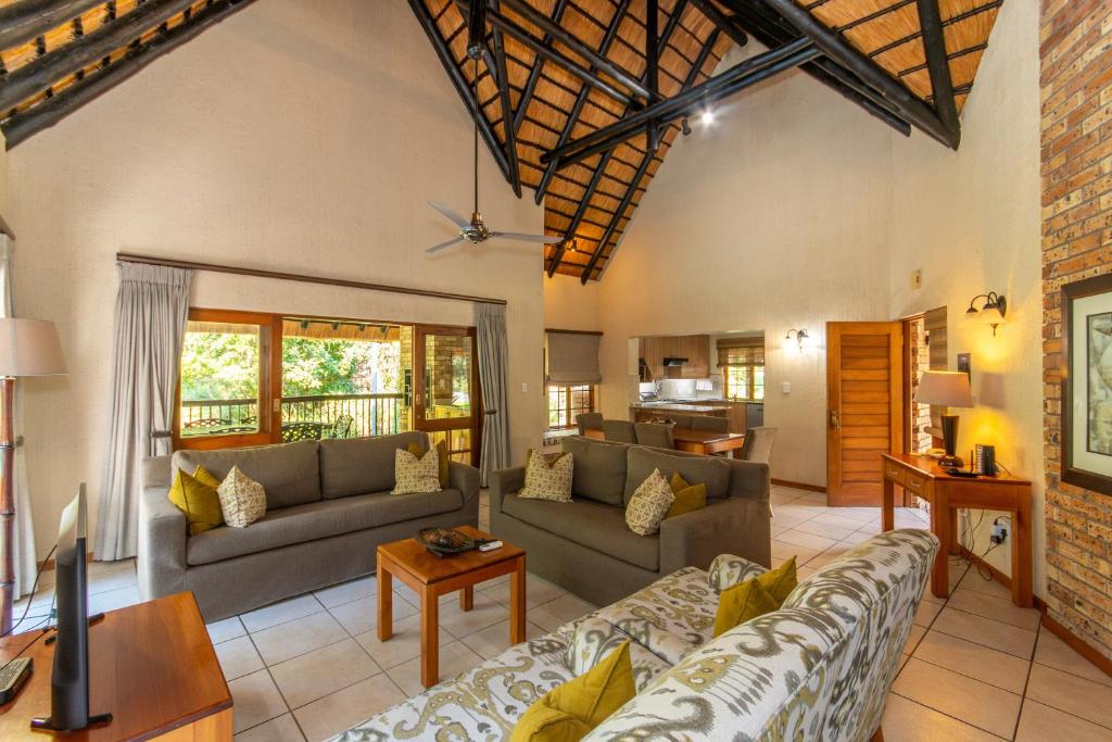 Kruger Park Lodge Unit No 252 with private pool
