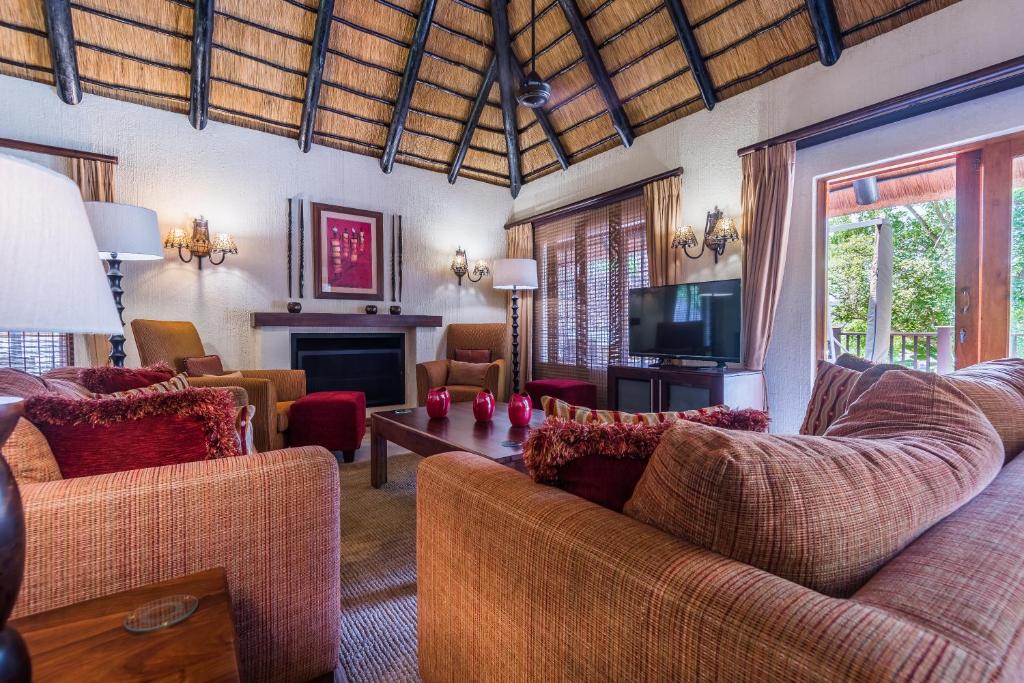 Kruger Park Lodge Unit No 521 with Private Pool