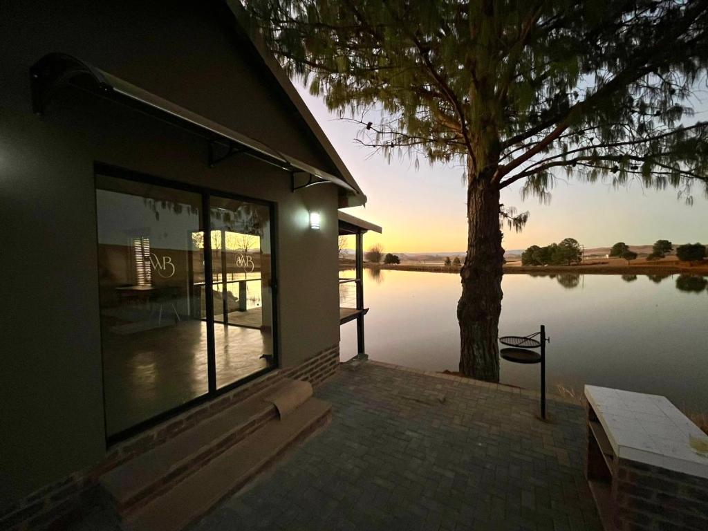 Lakeside 1