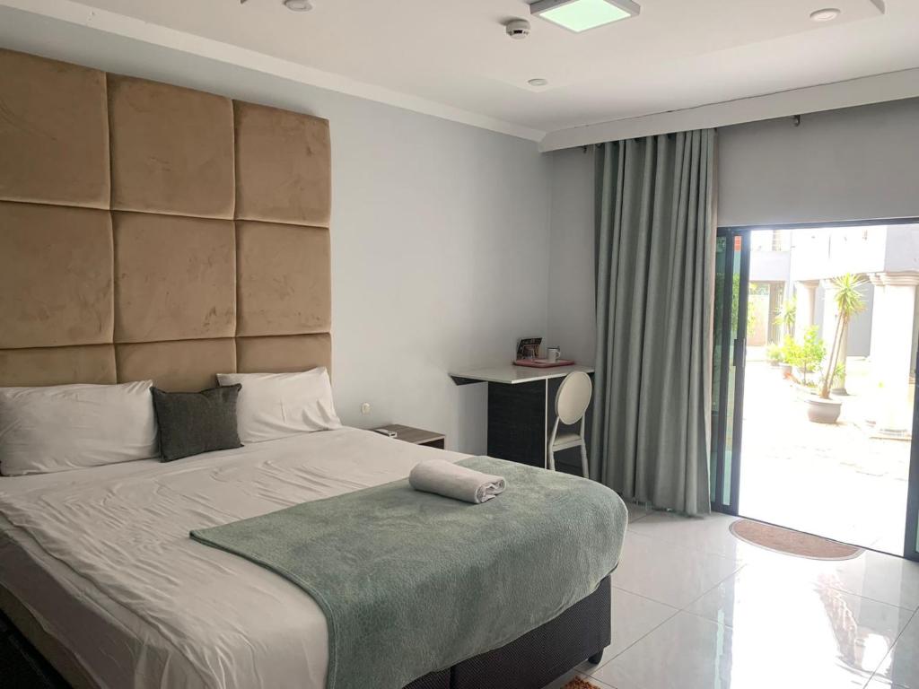 Lamour Guest House Germiston