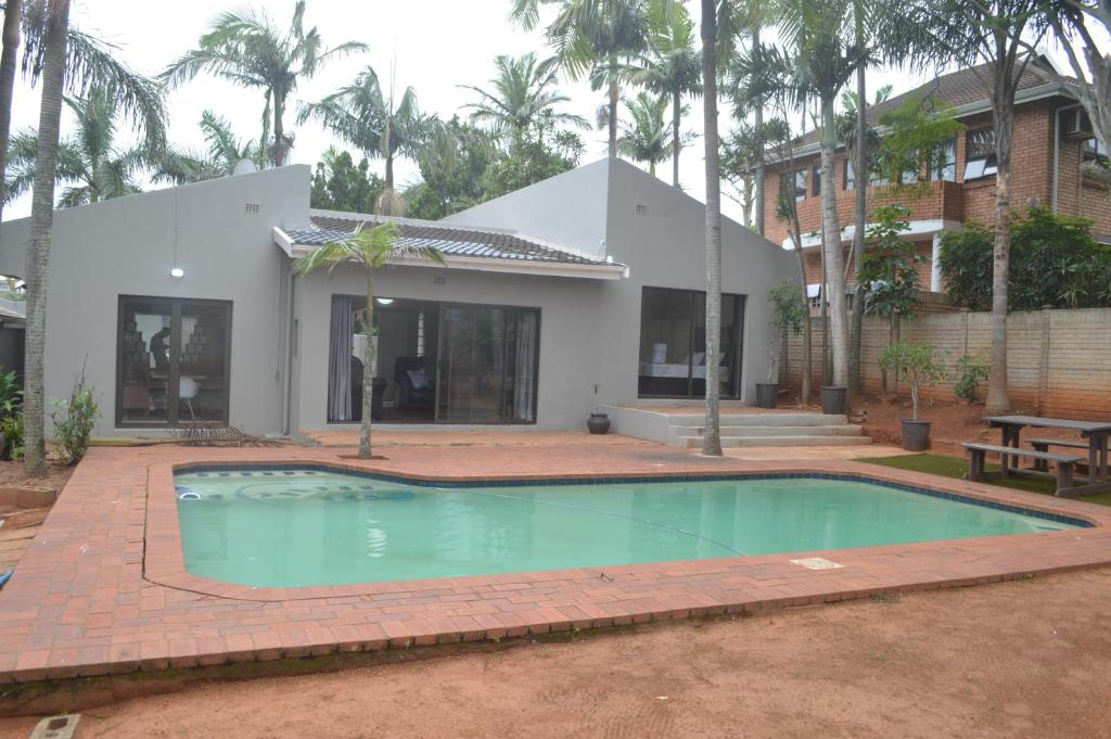 Umhlanga Landed on the rocks