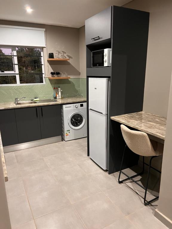 Lanina Exec Studio Apartment