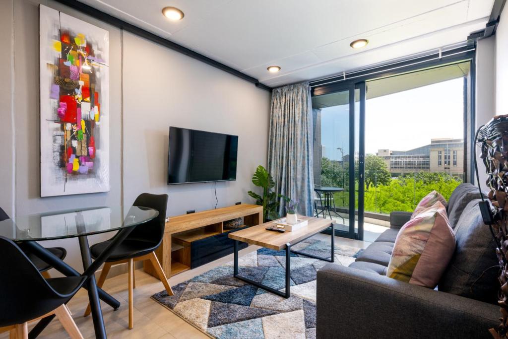 Lux Onyx 207 in Umhlanga Ridge