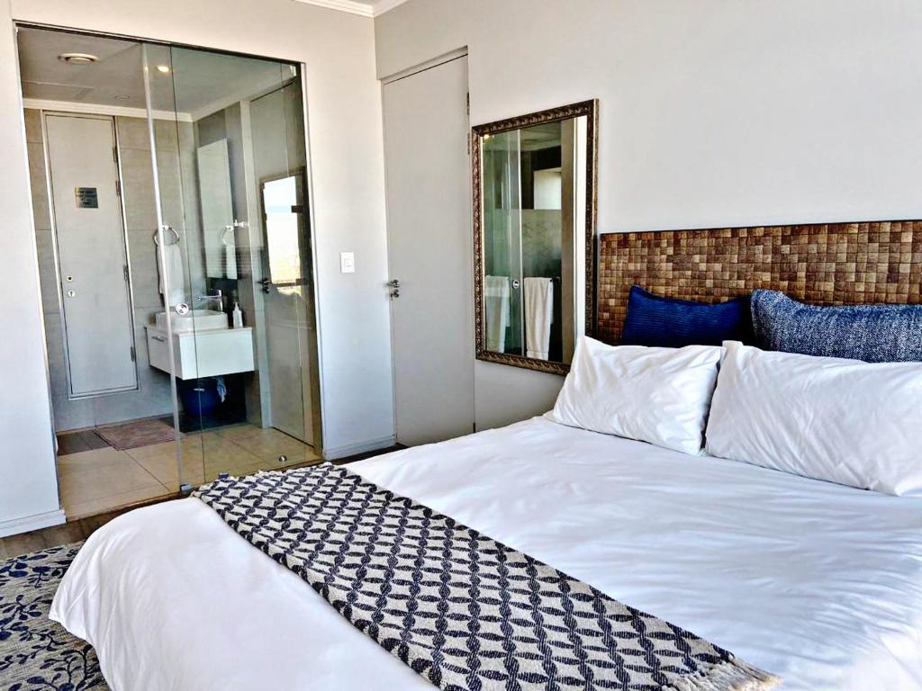 Luxury Masingita towers 9th floor apartment