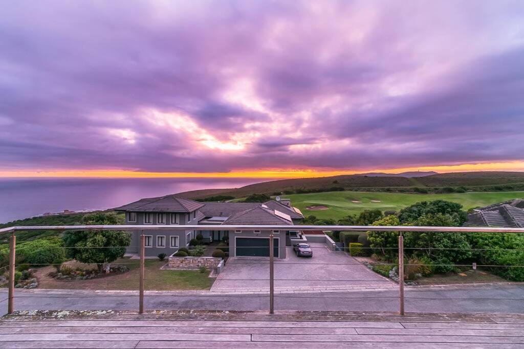 Luxury Views + Excellence - Pezula no Loadshedding