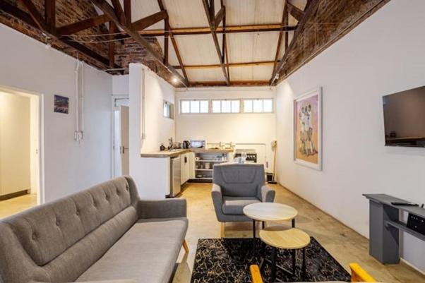 Maboneng Spacious Loft