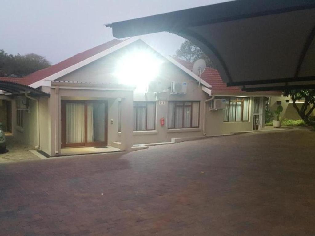 Magisha Guesthouse