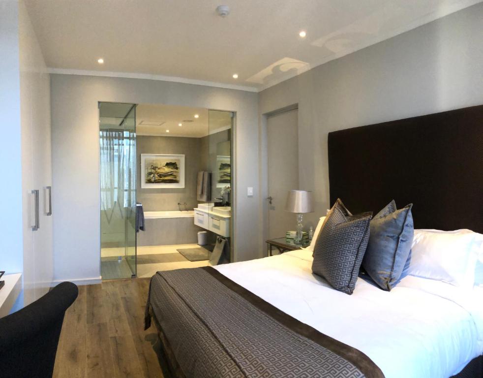 Sandton apartment, 2 bedroom