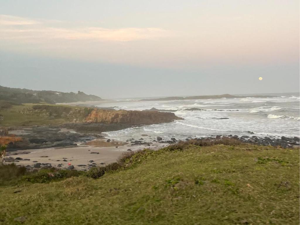 Mazeppa Sunrise Beach Accommodation