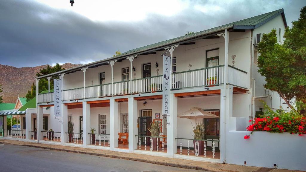 Mimosa Lodge