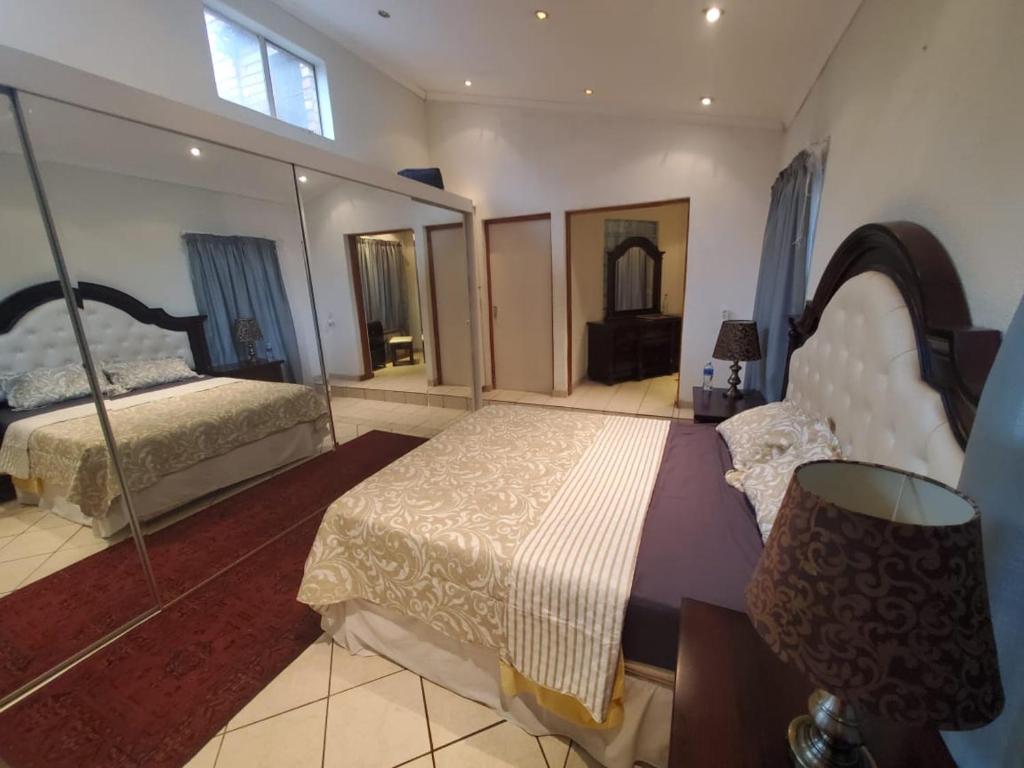 Modern One-Bedroom Retreat in Midrand
