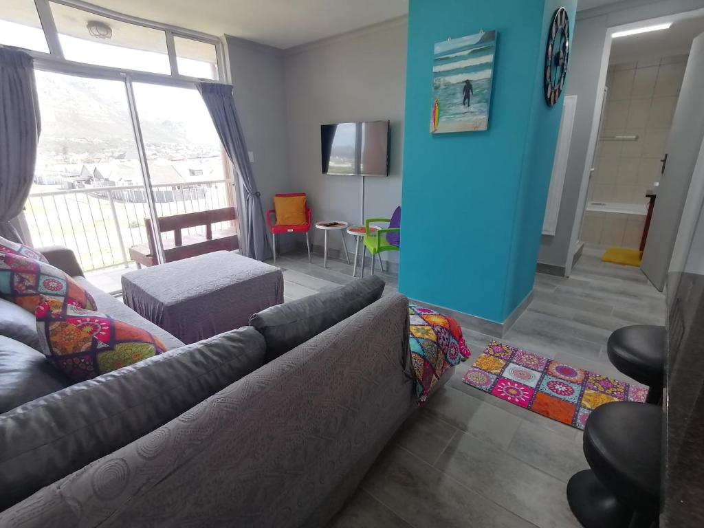 Muizenberg Mountain View Apartment