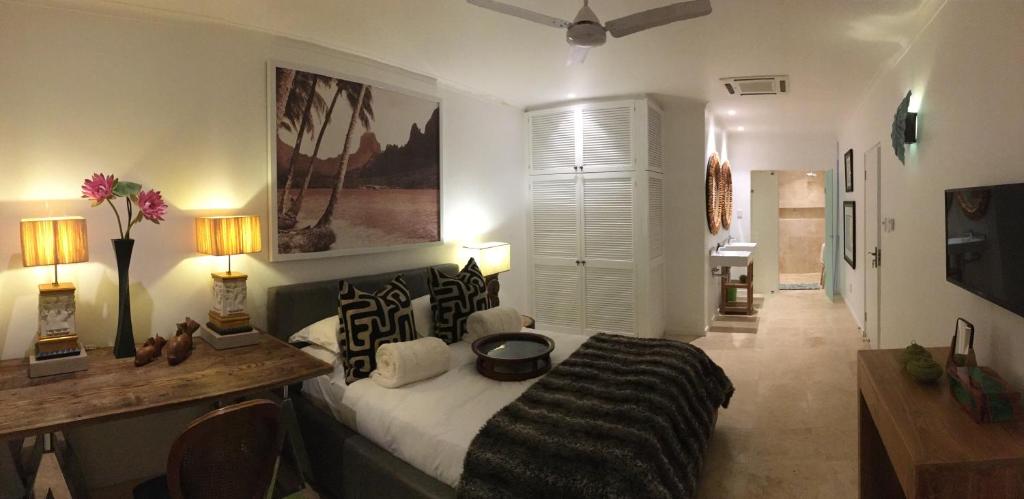 Nakai Beach Homestay