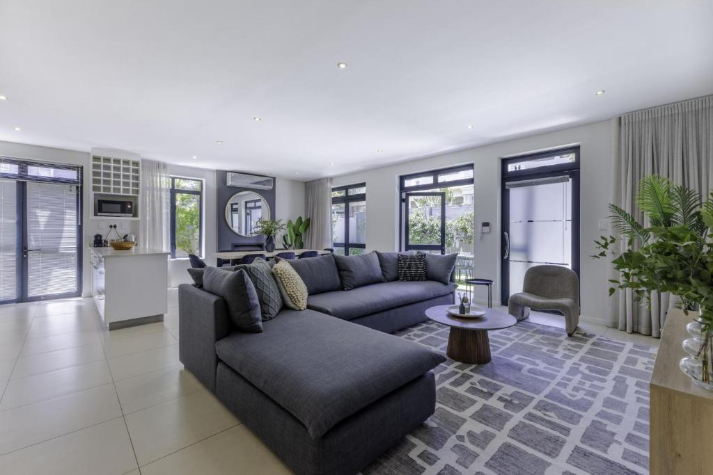 Newly renovated 3 bed apartment with splashpool - 2283