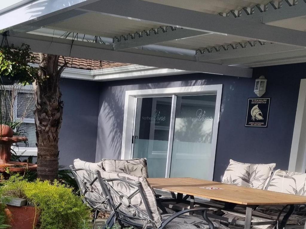 Northern Vine Guesthouse B&B Self-catering