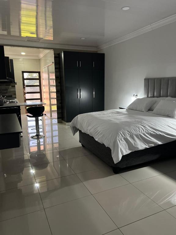 Oasis Lux Apartments
