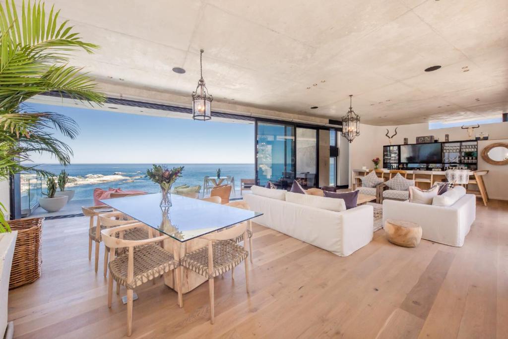 Ocean Villa