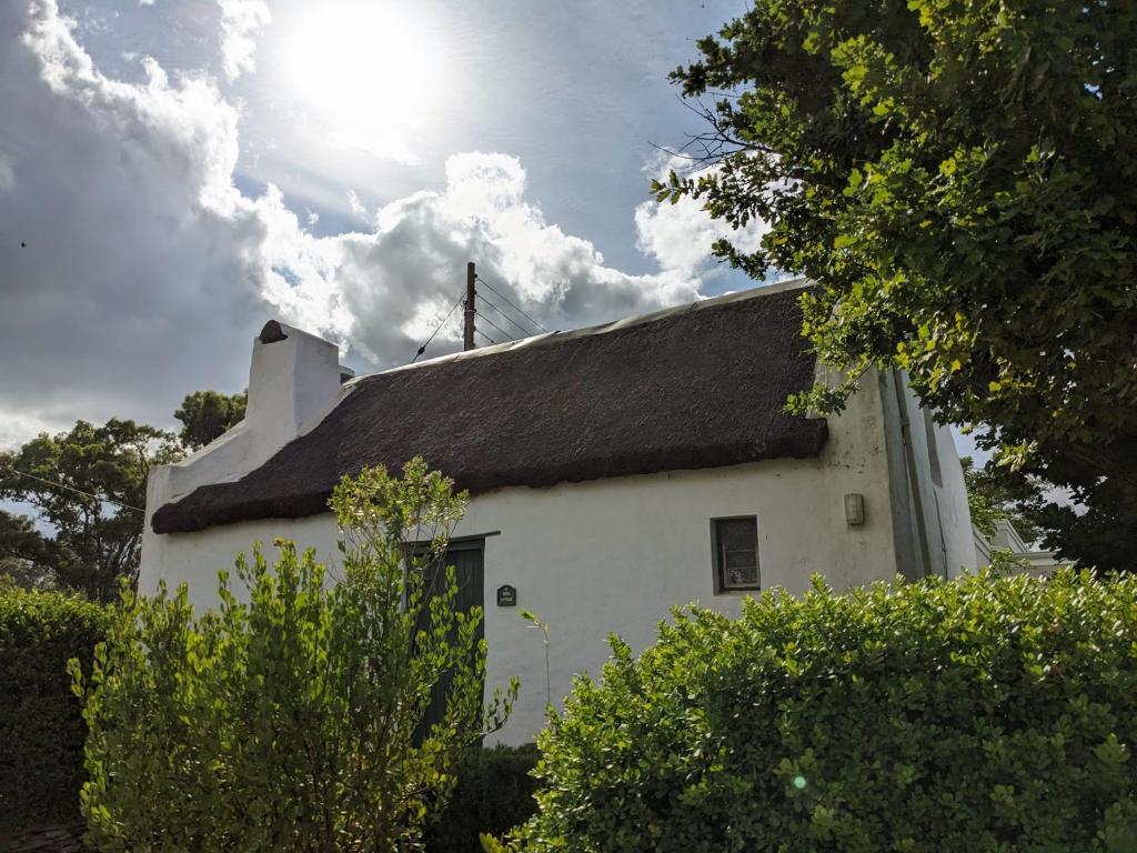 Old Corner Cottage