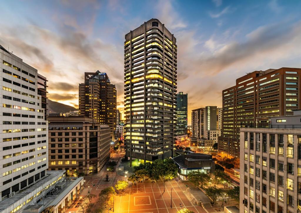 One Thibault Luxury Apartments