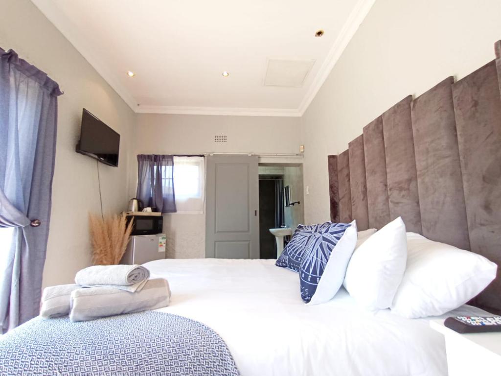 OR Tambo Stay Unit 2