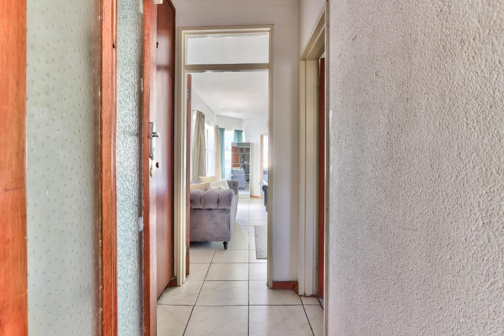 Overbeek Studio 508 on Kloof Street