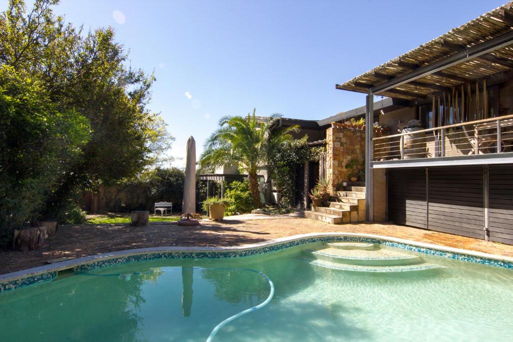 Table Mountain Forest Villa