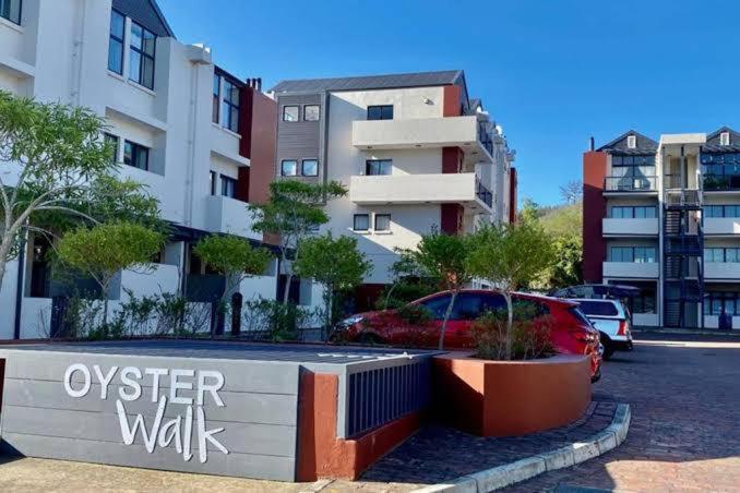 Oyster Walk on Main