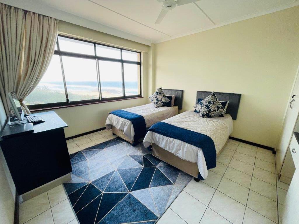 Penthouse 42 at Ezulweni
