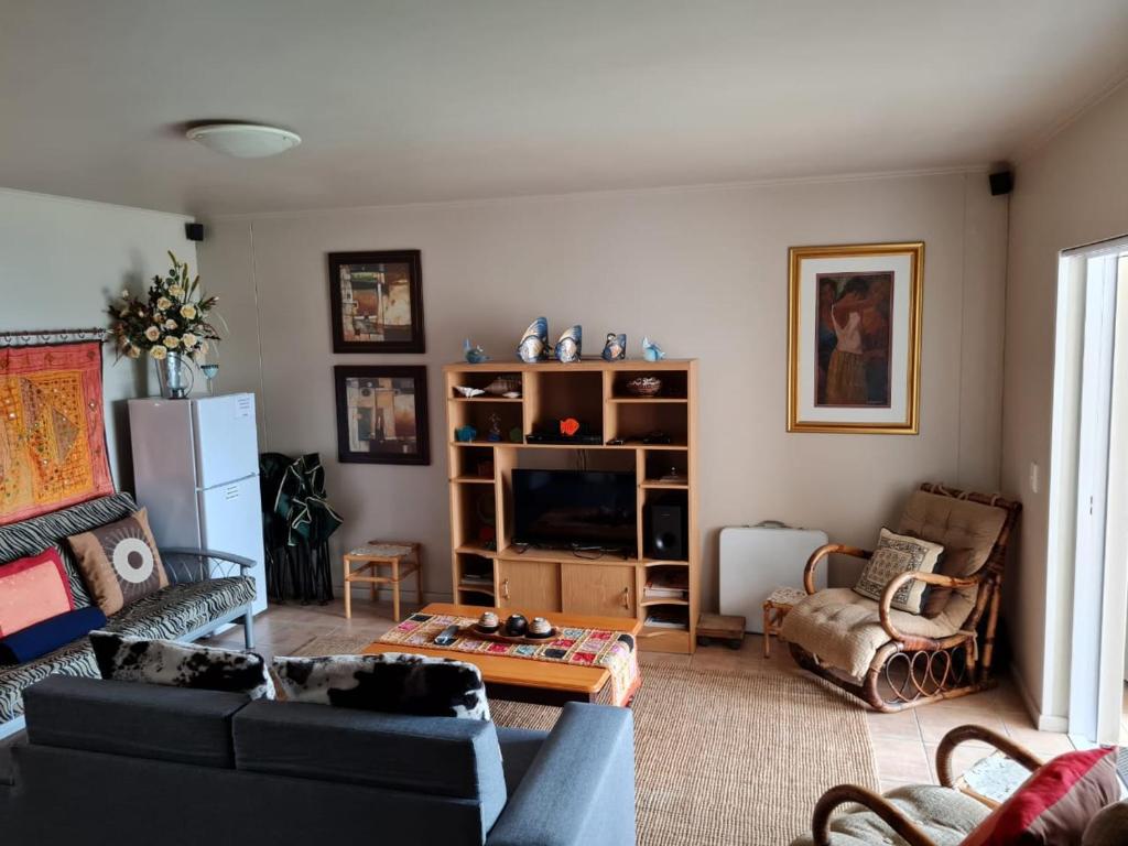 Point Village Accommodation - Estoril 26