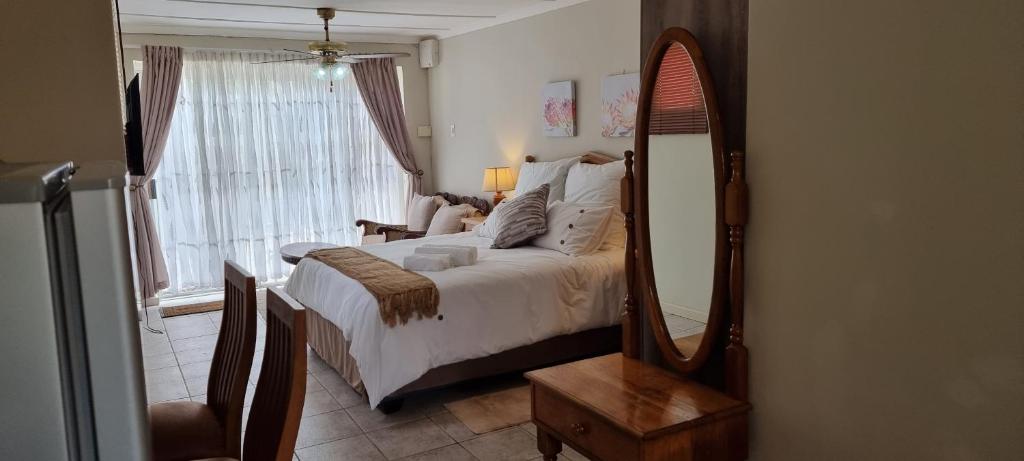 Private Guest Suite with 24hr Electricity, East London
