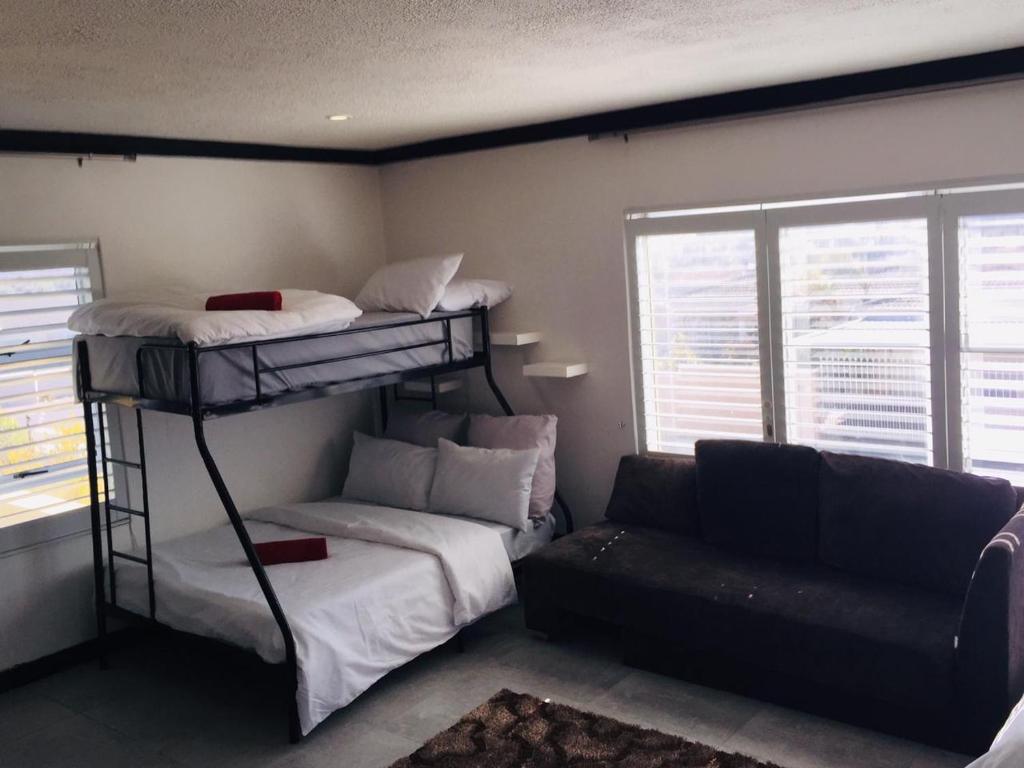 West Beach Queens and Kings Guest House