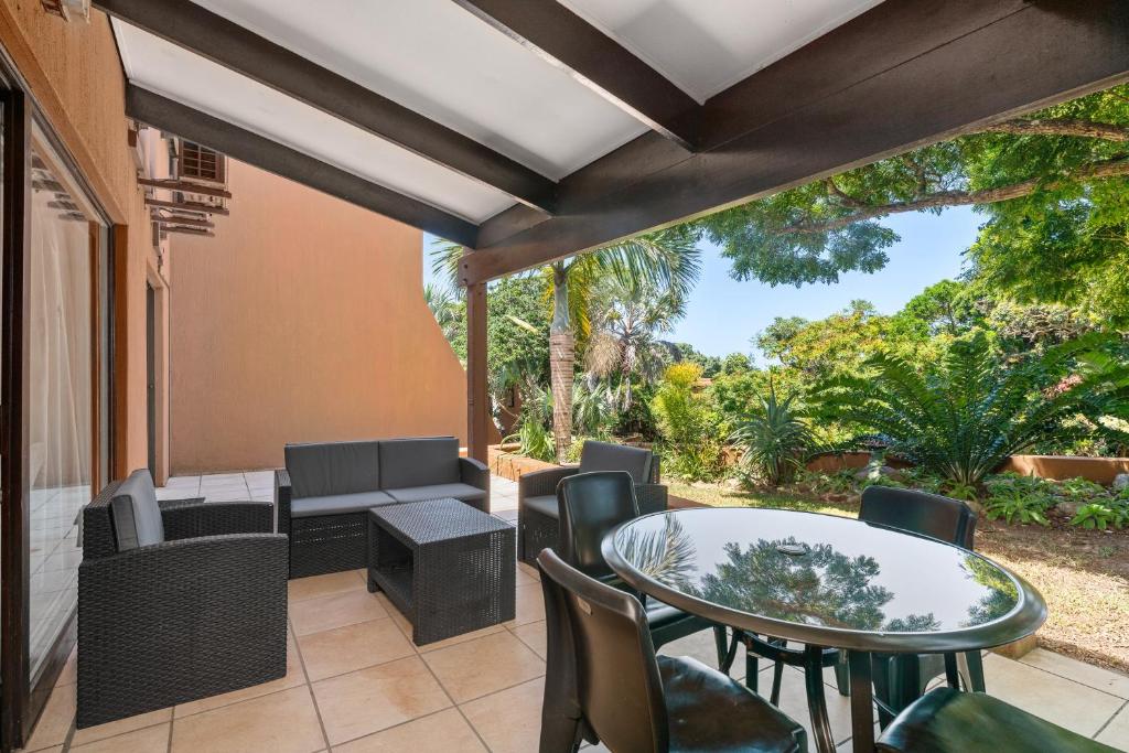San Lameer 2203 -1 Bedroom Classic - 4 pax - San Lameer Rental Agency