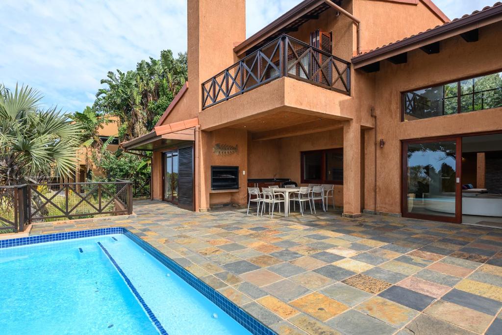 San Lameer Villa - 14308 - 4 Bedroom Deluxe - 8 pax - San Lameer Rental Agency