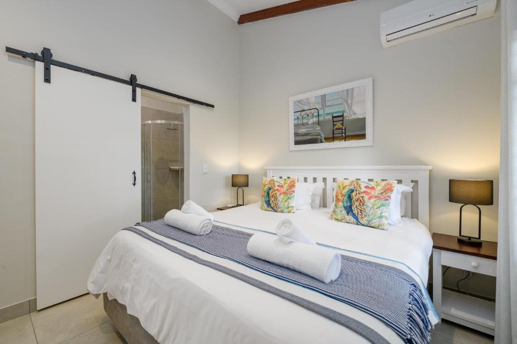 San Lameer Villa 2204 - 2 Bedroom Classic - 4 pax - San Lameer Rental Agency