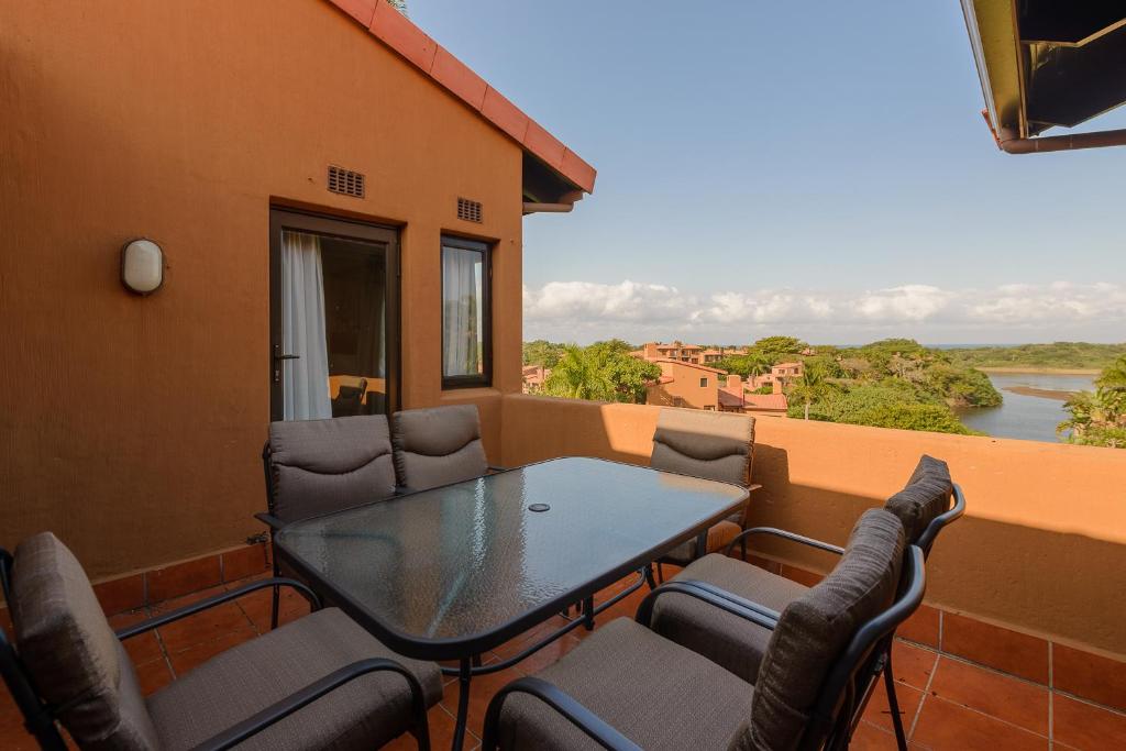 San Lameer Villa 2015 - 3 Bedroom Standard - 6 pax - San Lameer Rental Agency