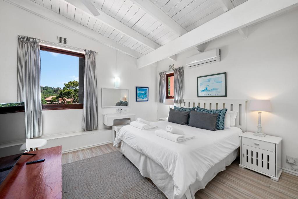 San Lameer Villa 3008 - 4 Bedroom Classic - 8 pax - San Lameer Rental Agency