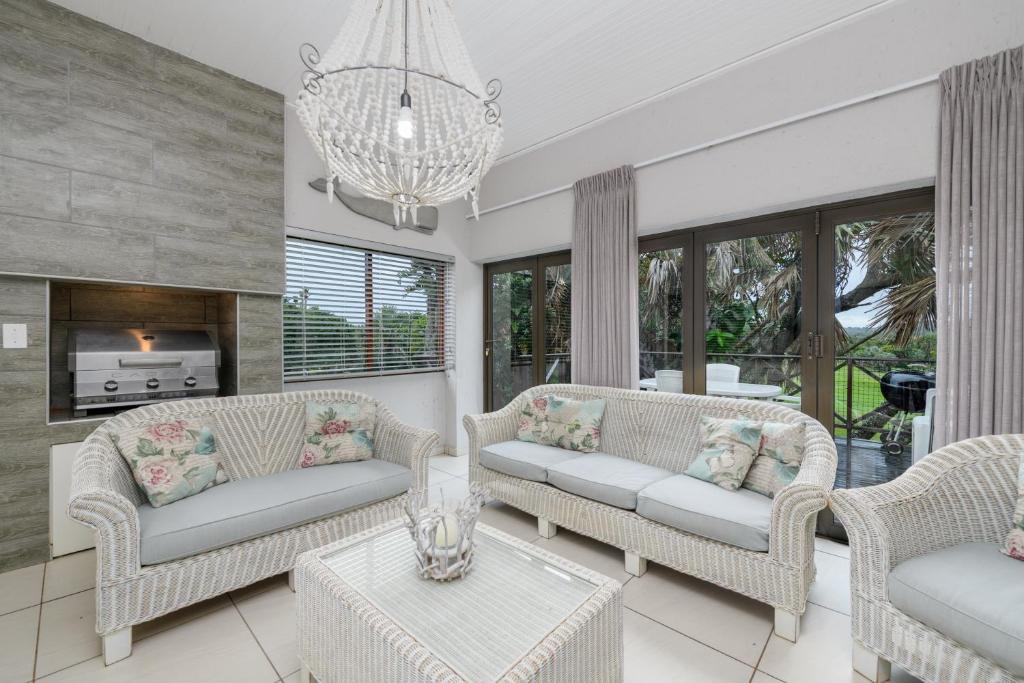 San Lameer Villa 3708 - 4 Bedroom Classic - 8 pax - San Lameer Rental Agency