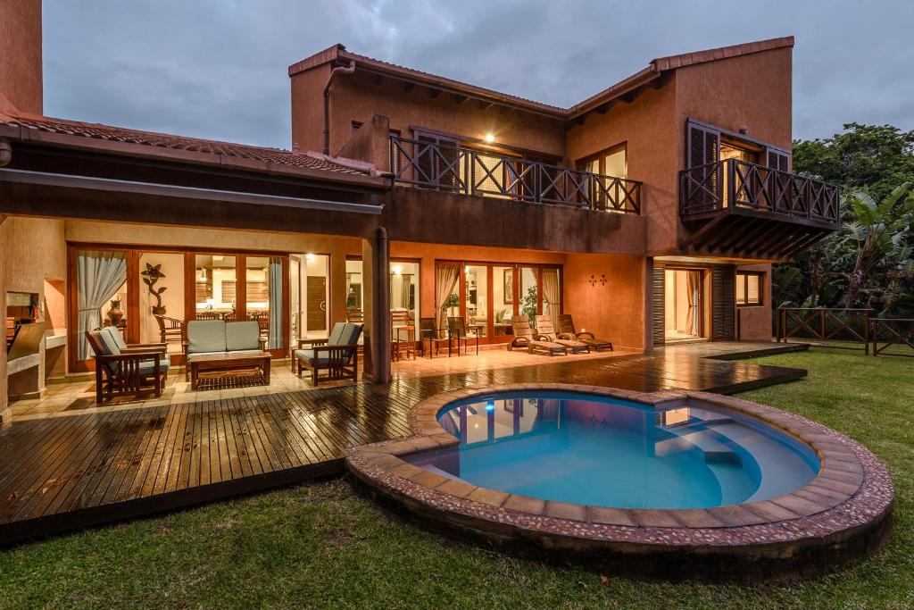 San Lameer Villa 403 - 4 Bedroom Luxury - 8 pax - San Lameer Rental Agency